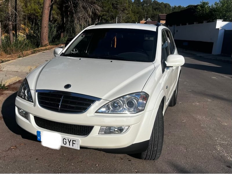 SsangYong Kyron 2010 - foto 1