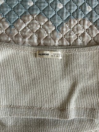 Top corto Pull&Bear dorado
