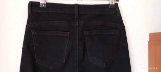 Pantalones negros pitillo elástico