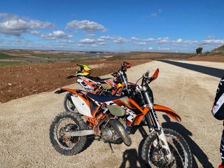 KTM 125 EXC 2T Carburación