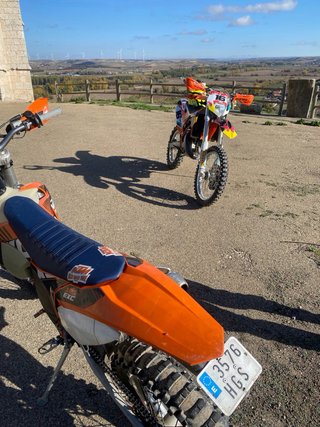KTM 125 EXC 2T Carburación