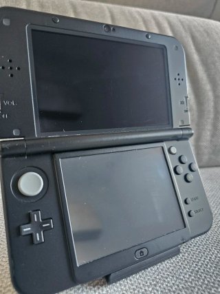 New Nintendo 3DS XL Pokemon Sole & Luna completo