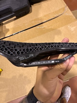 Sillín de Bicicleta Negro 24cm largo 18cnm ancho