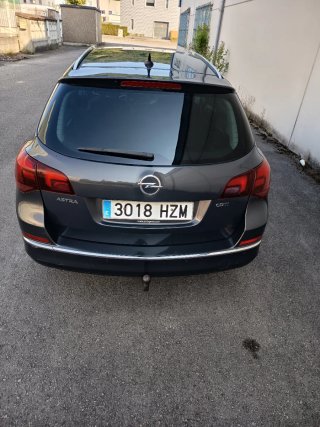 Opel Astra Familiar Excellence 1.6 de 136 cv