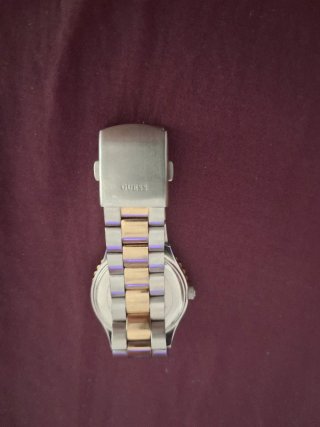 Reloj Guess Mujer Oro y Plata
