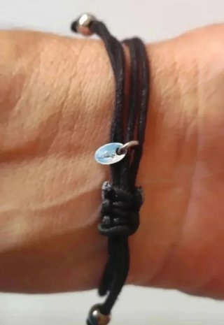 Pulseras cuero y plata ley