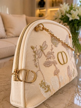 Neceser Dior Beige Bordado Mariposas
