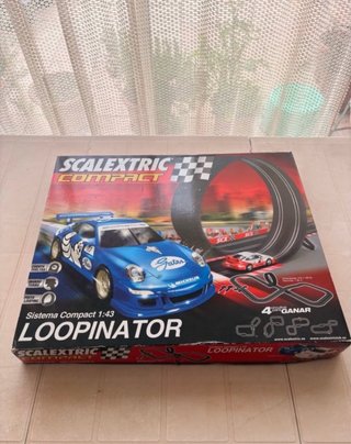 Scalextric Compact Loopinator 1:43