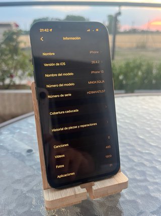 iPhone 13