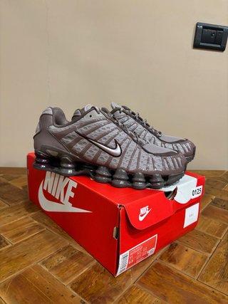Nike Shox TL Talla 45 Marrón/Gris
