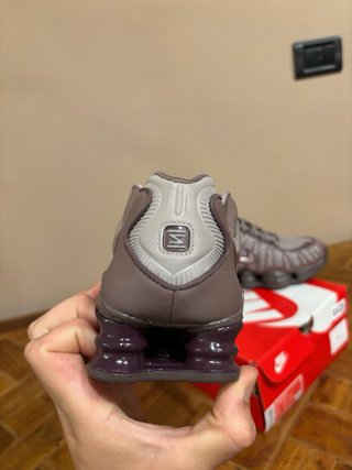 Nike Shox TL Talla 45 Marrón/Gris