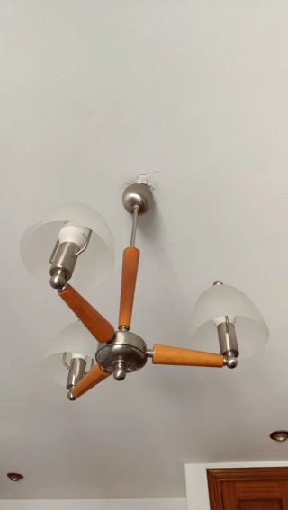Lámpara de techo madera y metal