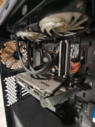 PC Gaming i7 9700K + RTX 2060