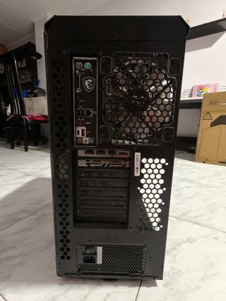 PC Gaming i7 9700K + RTX 2060