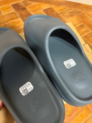 Adidas Yeezy Slide Gris