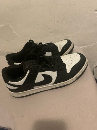 Nike Dunk Low Panda