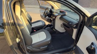 Toyota iQS