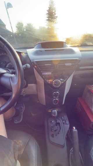 Toyota iQS