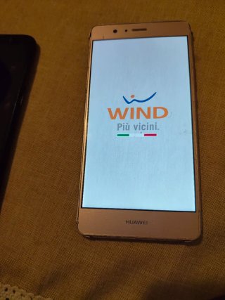 Telefono LG Nero