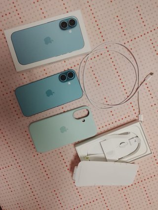 iPhone 16 128GB turquesa 100% Batería