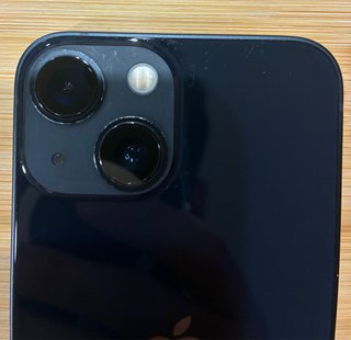 iPhone 13 mini 128GB + Base Carga Belkin