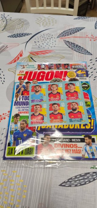 Revista Jugón 231 con 6 cromos inéditos de España
