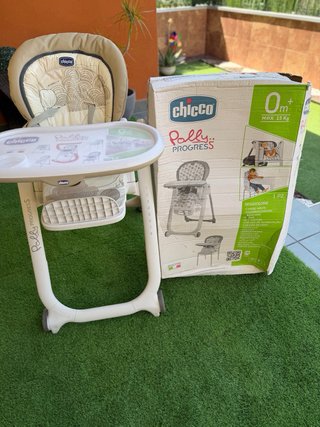 Trona Chicco Polly Progress 5