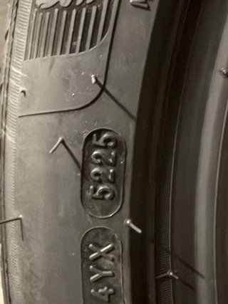 2 Neumáticos Michelin 245/40R18 93H Primacy 4