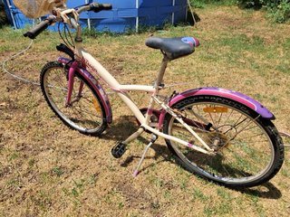 Bicicleta Btwin con cesta
