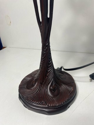 : Lámpara Mesa Clásica Artistar ALF98