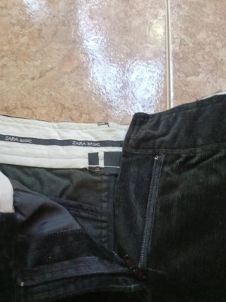 Falda negra pana zara