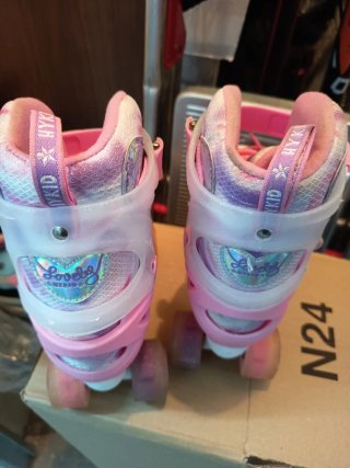 Patines de niña talla ajustable para niña .