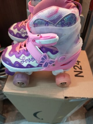 Patines de niña talla ajustable para niña .