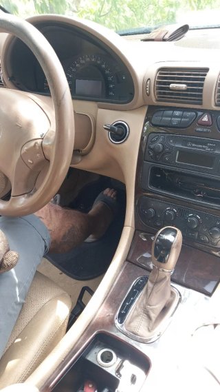 Mercedes-Benz Clase C 2003