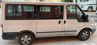 Fuegoneta ford tourneo 2001