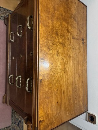 Cómoda de madera maciza