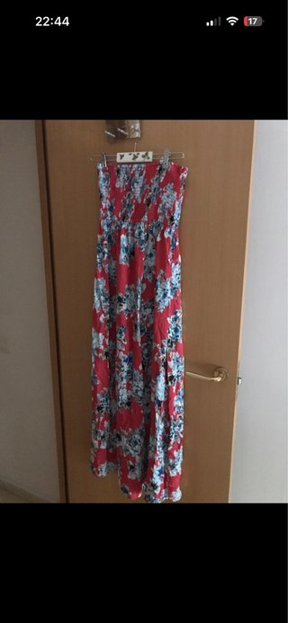 Vestido largo floral sin mangas