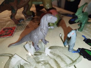 Lote de dinosaurios de juguete