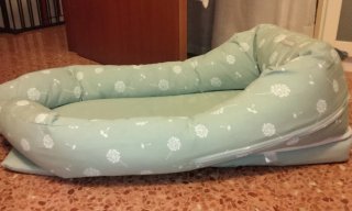 Nido bebé con estampado de diente de león