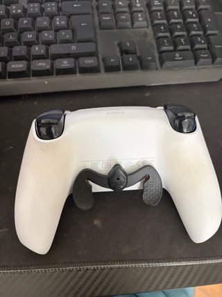 Playstation 5 Digital + 2 Mandos