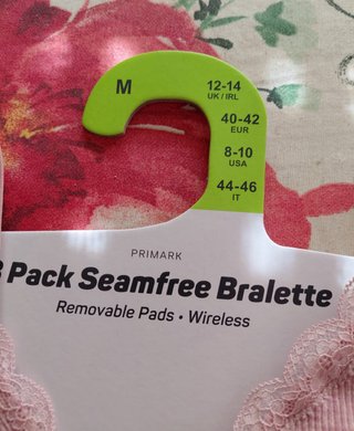 3 Sujetadores Seamless Primark Talla M