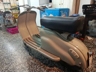 Lambretta LD Scooter Beige/Gris