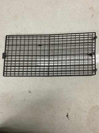 Rejilla Capo motor