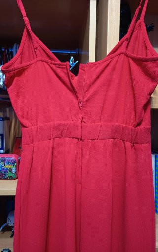 Mono rojo mujer verano