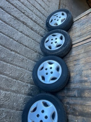 Llantas con neumáticos Citroën Peugeot