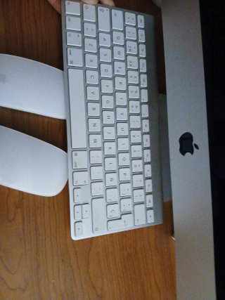 Imac Apple Plata y Negro 2016