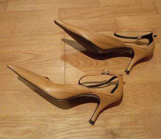 Zapatos MNG fiesta mujer mostaza