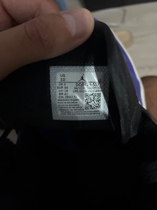 Zapatillas Jordan Mid Morado y Amarillo