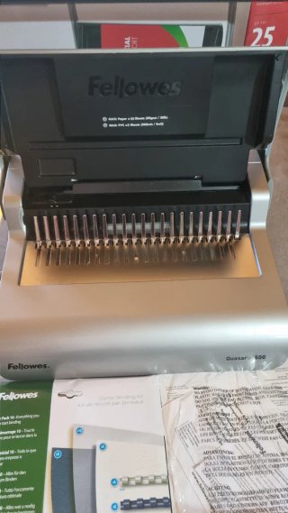 Rilegatrice Fellowes Quasar+ 500