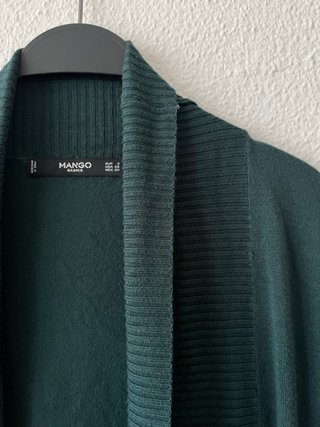 Chaqueta larga verde Mango
